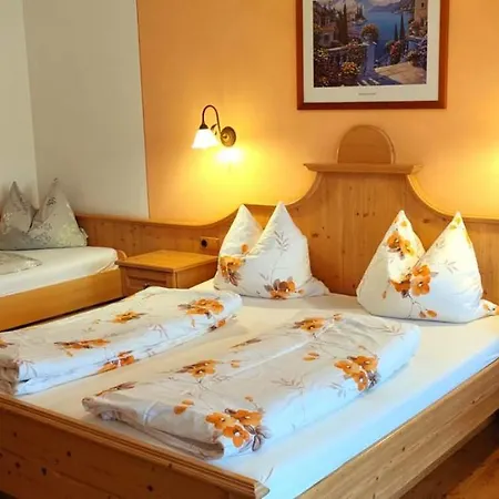 Berghof בית הארחה 3*